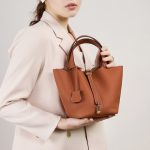 TC Cowhide Winter New Niche Premium Bag 2025 Genuine Leather Bucket Bag Handbag Basket Bag