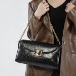 Special Offer 2025 Autumn Winter New Top Layer Oil Wax Cowhide Fashion Light Luxury Classic Mom Bag Shoulder Crossbody