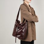 Retro Classic Genuine Leather Bag 2025 New Bucket Bag Fashion Niche Hand-grab Texture Cowhide Shoulder Crossbody Tote