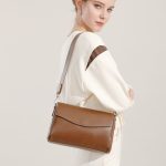 Bag 2025 New Autumn Winter Versatile Premium Crossbody Large Capacity Genuine Leather Shoulder Pillow Bag