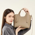 Genuine Leather Bag 2025 New Commuter Bag Gift for Mom Premium Elegant Handbag Shoulder Crossbody