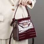 Special Offer Genuine Leather Niche Design Cigarette Box Bag Light Luxury Premium Crocodile Pattern Handheld Crossbody Box Bag