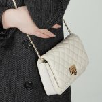 2026 Spring Genuine Leather Classic Quilted Shoulder Crossbody Trendy Fashion Square Bag Chic Chain Bag