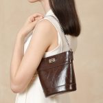 Oil Wax Top Layer Cowhide Fashion Light Luxury Bag 2025 New Minimalist Phone Coin Bucket Bag