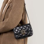 Premium Small Bag 2025 New Trendy Fashion Niche Crossbody Quilted Chain Retro Square Bag