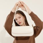 2025 New Genuine Leather Saddle Bag Commuter Underarm Niche Design Best Seller Handheld Shoulder Bag