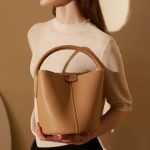 2025 New Bag Commuter Crossbody Spring Summer Premium Genuine Leather Basket Handheld Crossbody Bucket Bag