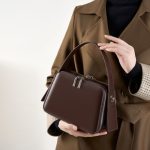 New Genuine Leather Niche Design Eared Commuter Bag Handheld Eaves Bag Crossbody Small Square Bag
