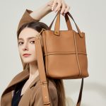 2024 Early Autumn Niche Textured Versatile New Top Layer Cowhide Commuter Bucket Bag Elegant Shoulder Crossbody