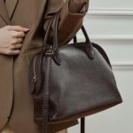 Niche Design Retro Cowhide Fashion Shell Handbag Versatile New Old Money Style Large Capacity Shoulder Bag