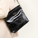 Genuine Leather Bag 2025 New Commuter Bag Gift for Mom Premium Elegant Handbag Shoulder Crossbody
