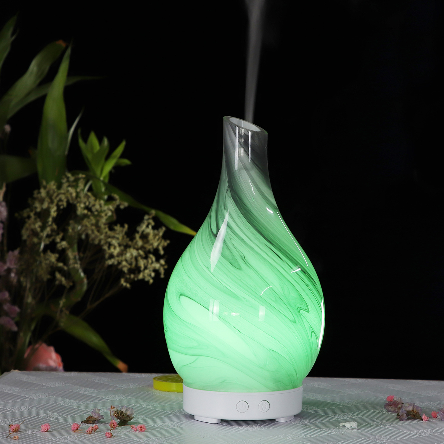 40041f4f62ebe66259e008cd8a6b2d86.jpg Tri-Color H2O Mini Humidifier - Image 1