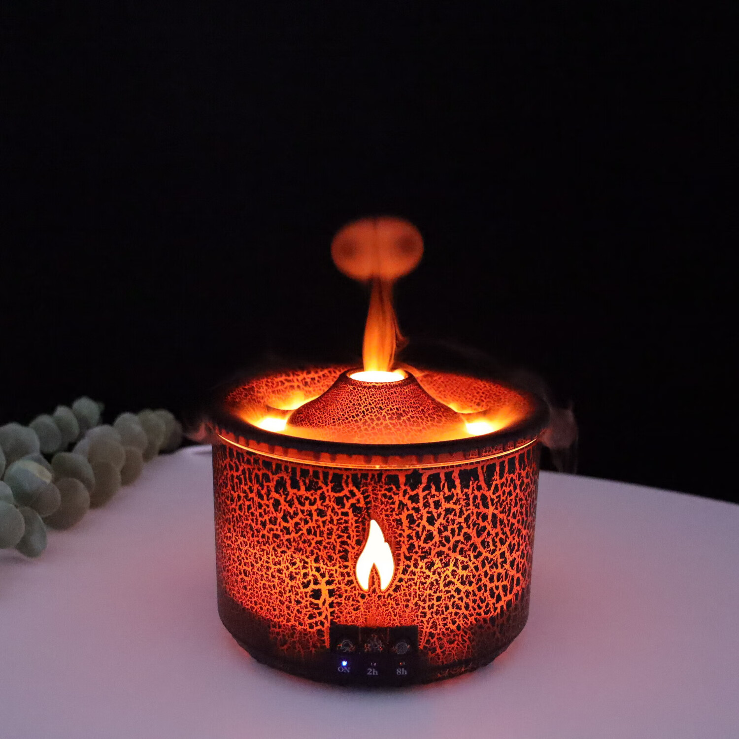 9f8a0900e846ed78e2bc3b6657a7ba3d.jpg Vase-Style Two-Tone Humidifier - Image 1